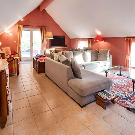 Luxury Pool In Sosoye, Cleaning Included Holiday home Sosoye